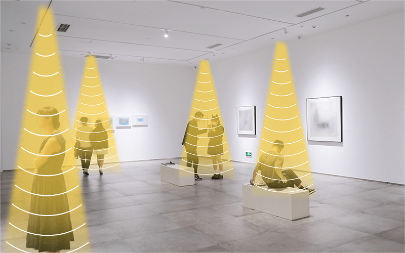 畫廊展覽，利用定向音箱，實現聲音分區，互不干擾